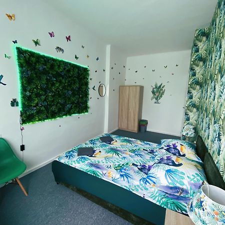 Jungle Rooms Гданськ Екстер'єр фото