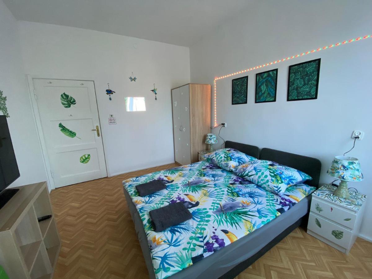 Jungle Rooms Гданськ Екстер'єр фото