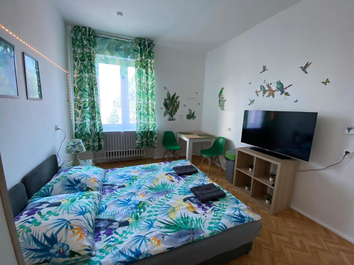 Jungle Rooms Гданськ Екстер'єр фото