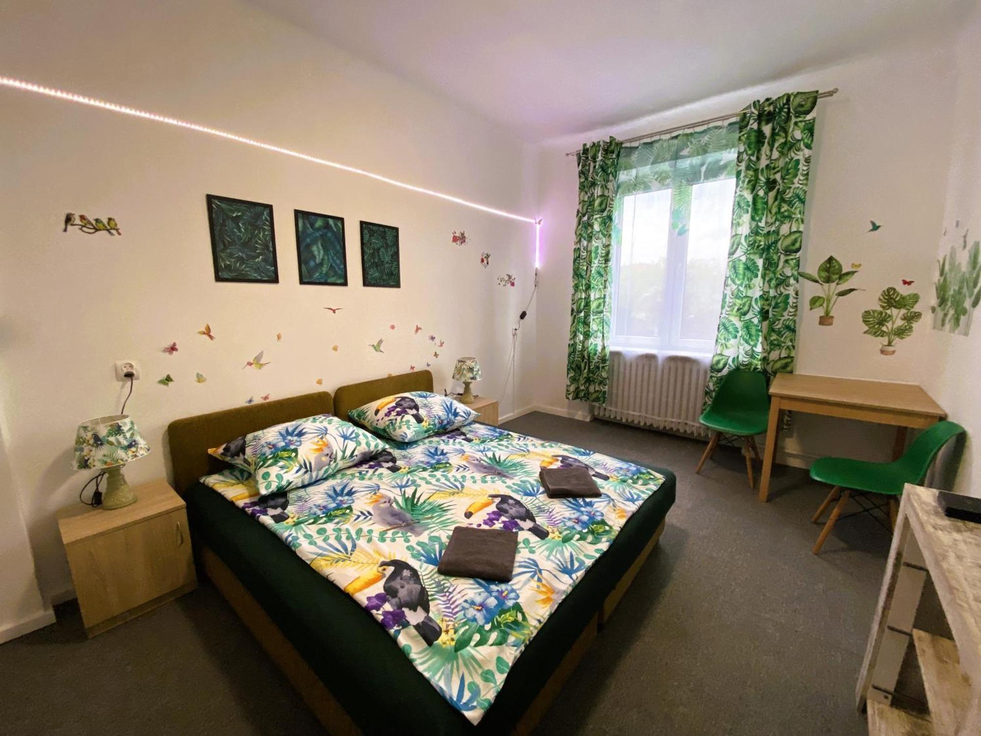 Jungle Rooms Гданськ Екстер'єр фото