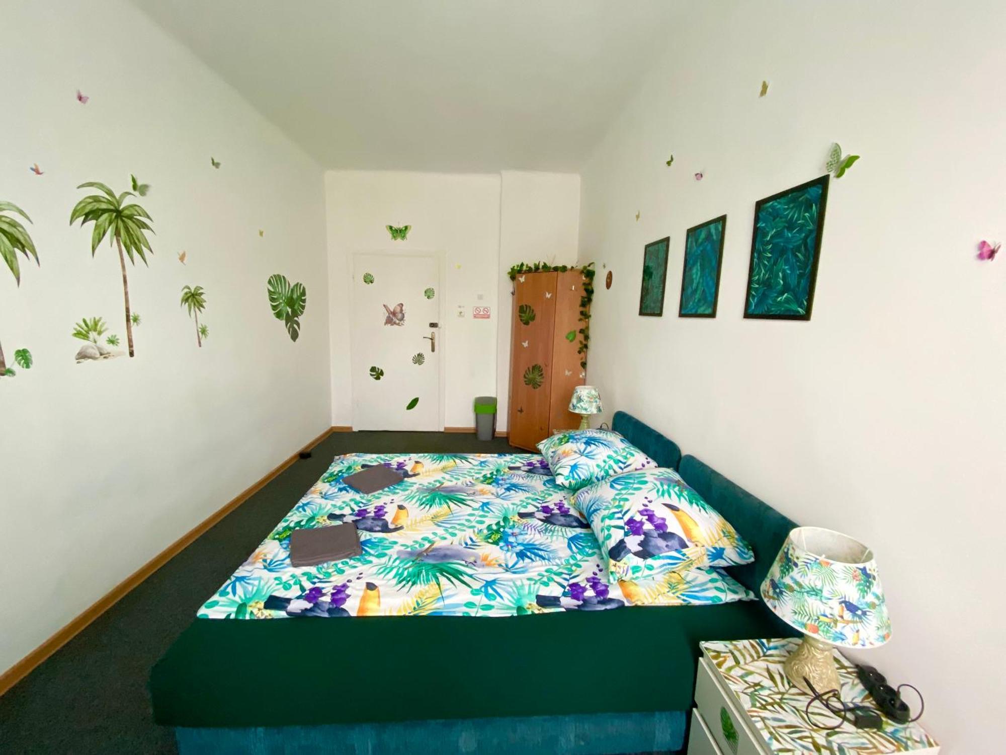 Jungle Rooms Гданськ Екстер'єр фото